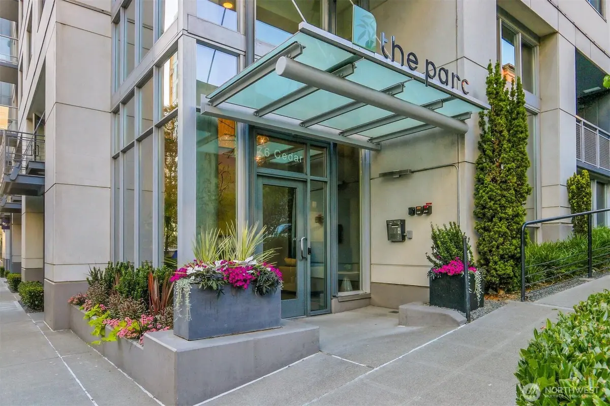 76 Cedar ST #808, Seattle, WA 98121