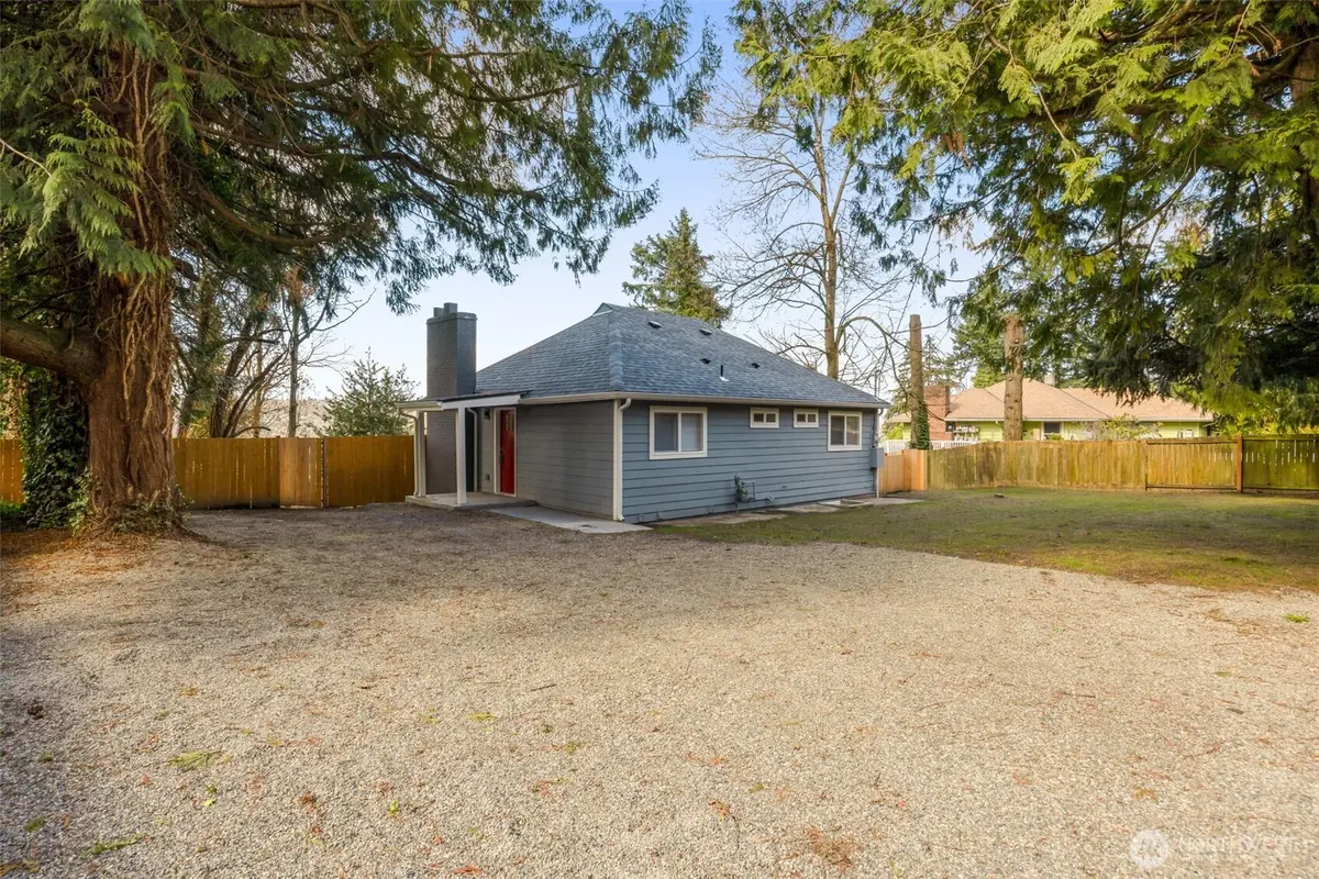 12041 S 56th PL, Seattle, WA 98178