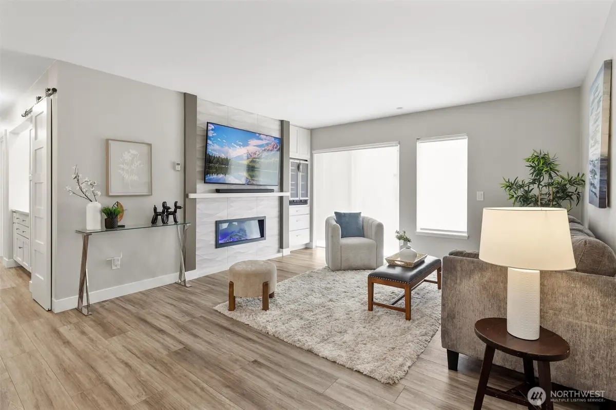 12303 Harbour Pointe BLVD #T104, Mukilteo, WA 98275