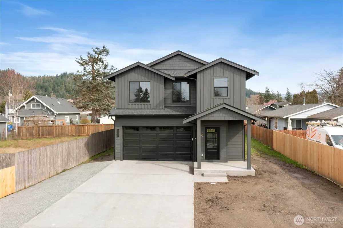 528 Harman WAY S, Orting, WA 98360