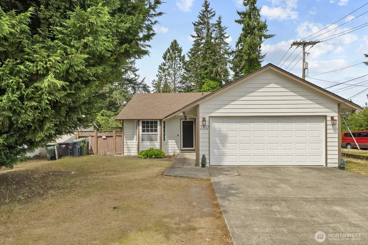 2302 Orchard ST W, Fircrest, WA 98466