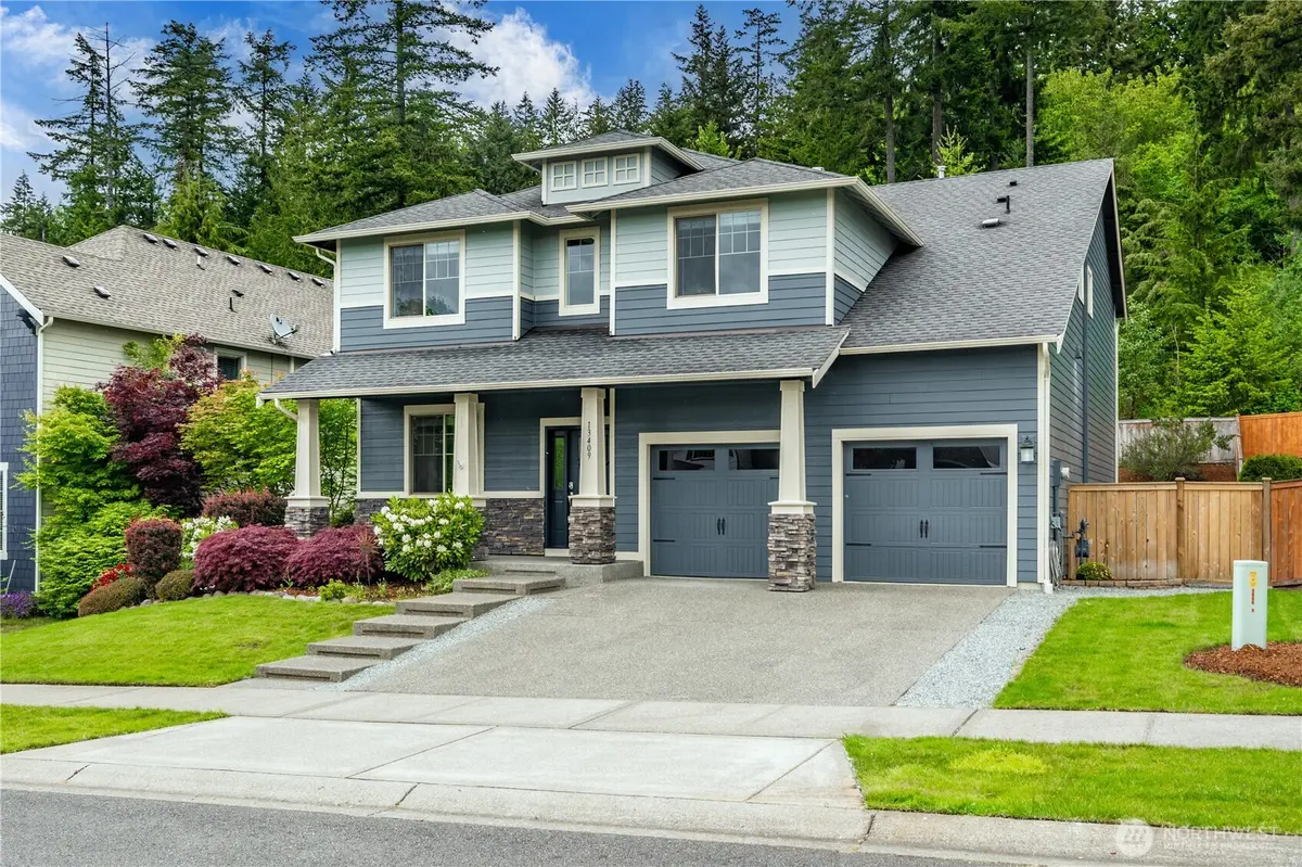 13409 193rd AVE E, Bonney Lake, WA 98391