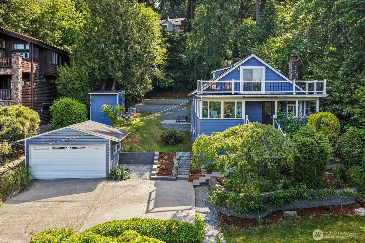 15930 Maplewild AVE SW, Burien, WA 98166