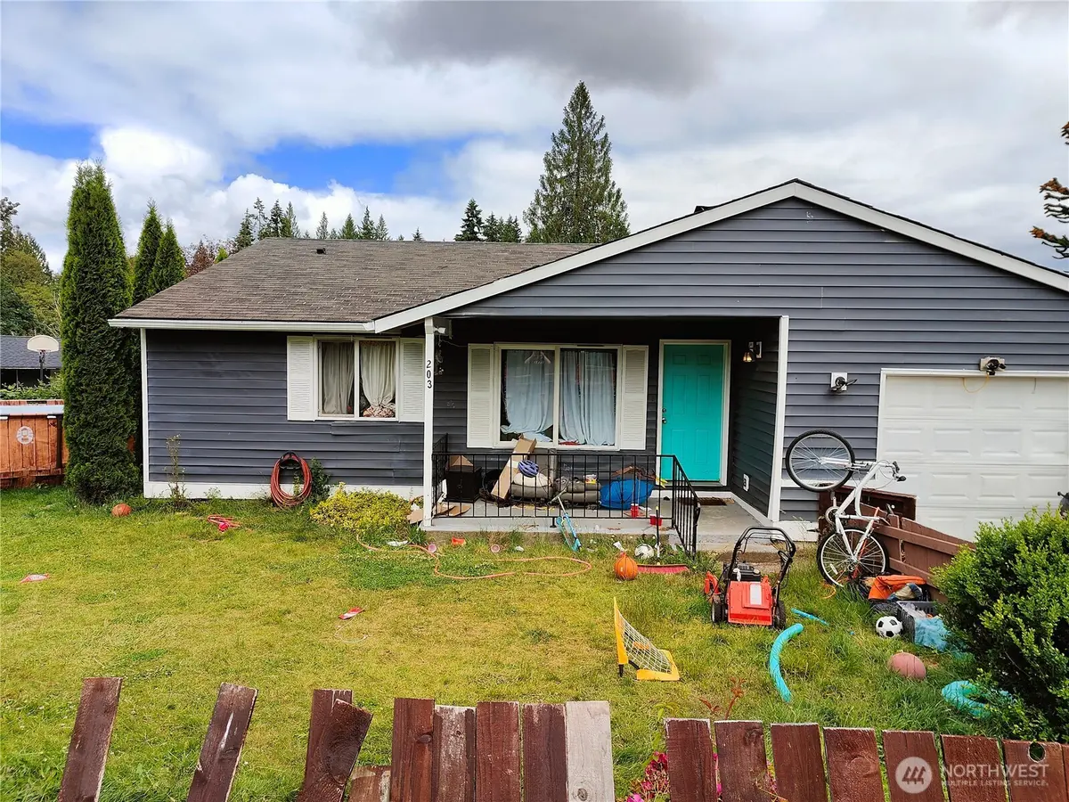 203 St. Helens WAY, Winlock, WA 98596