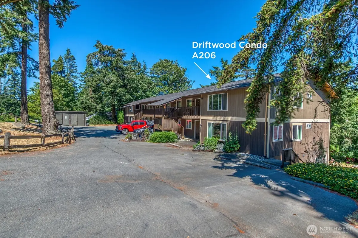 178 Lover's LN #A206, Orcas Island, WA 98245