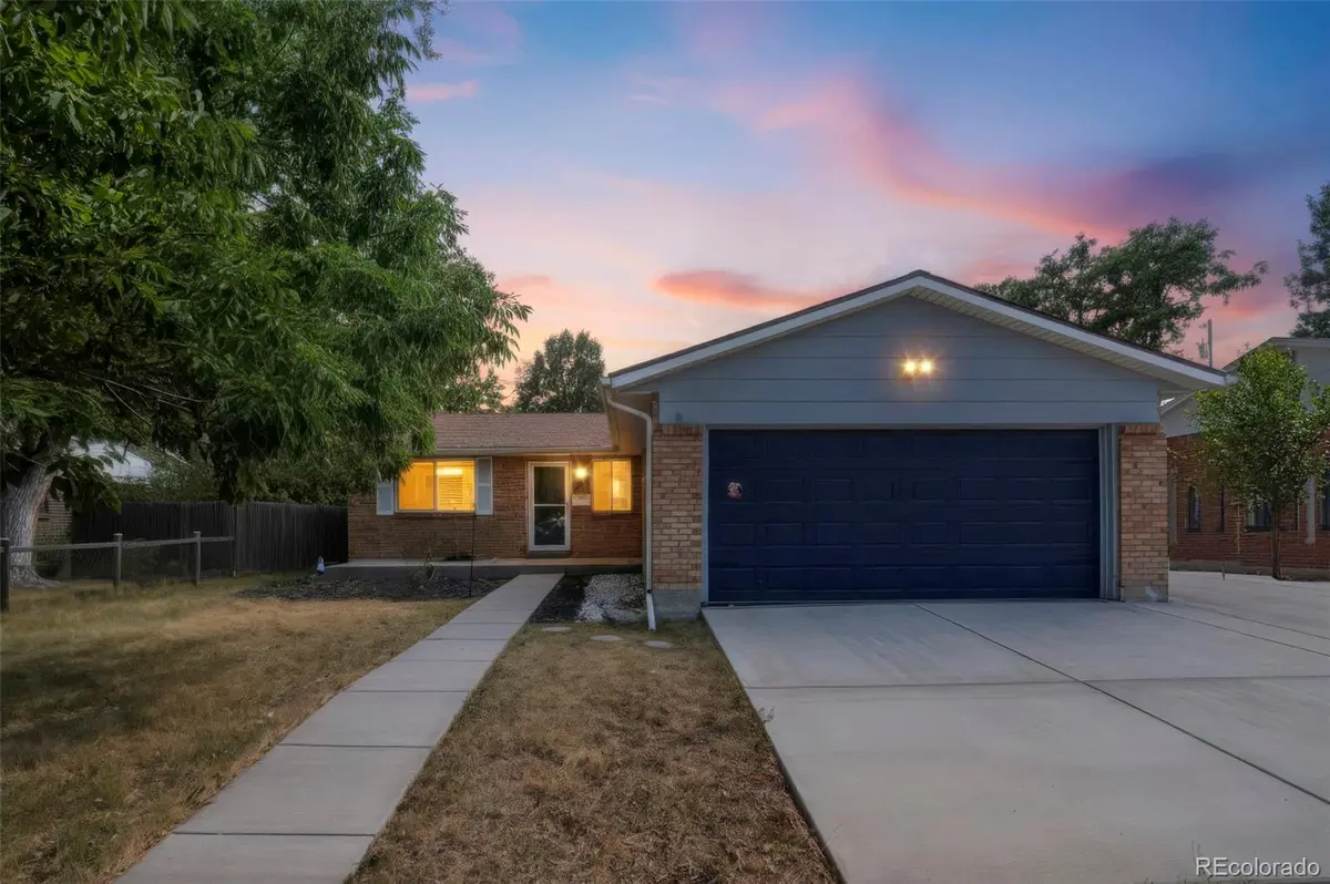 4234 W Radcliff AVE, Denver, CO 80236