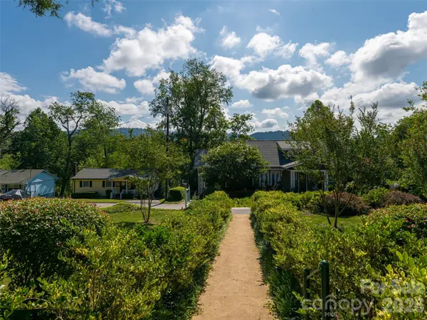 46 Cumberland CIR, Asheville, NC 28801