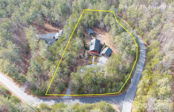 2004 Fergusons Folly DR, Nebo, NC 28761