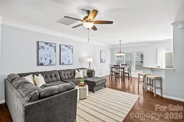 2258 Kensington Station Pkwy, Charlotte, NC 28210