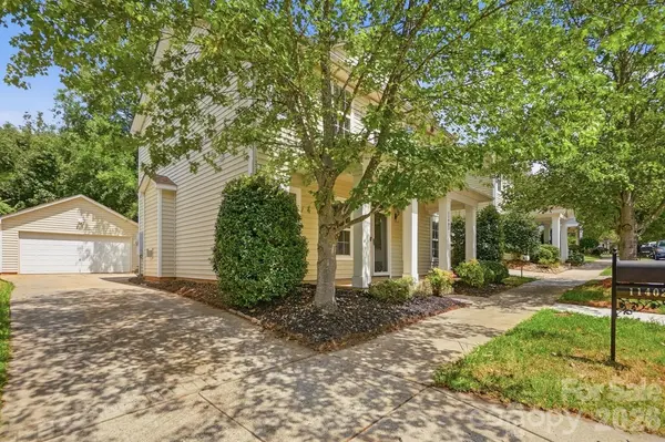 11402 Heritage Green DR, Cornelius, NC 28031