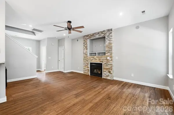 11402 Heritage Green DR, Cornelius, NC 28031
