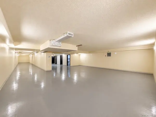 153-33 89 AVE ##Bsmt, Jamaica, NY 11432