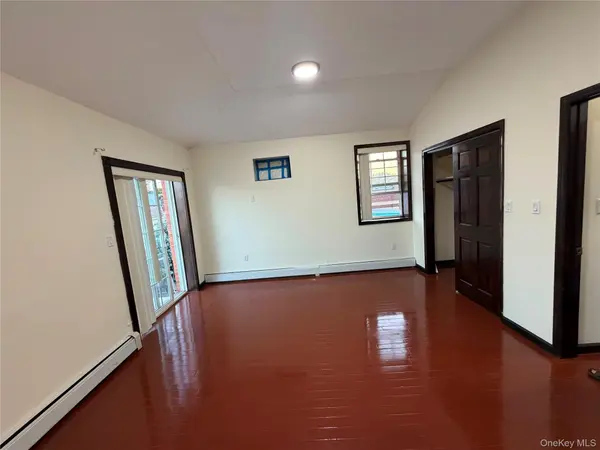 8440 102nd AVE #3rd FL, Ozone Park, NY 11416
