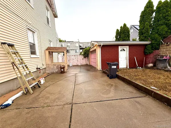 95-15 118th ST, Richmond Hill S., NY 11419