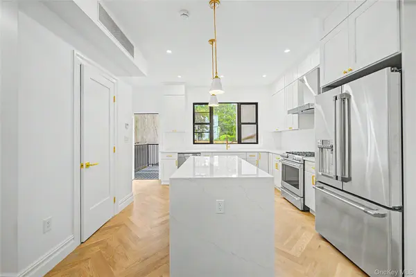 1123 Madison ST, Brooklyn, NY 11221