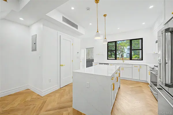 1123 Madison ST, Brooklyn, NY 11221