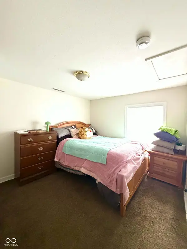 415 Morningside DR, Columbus, IN 47201