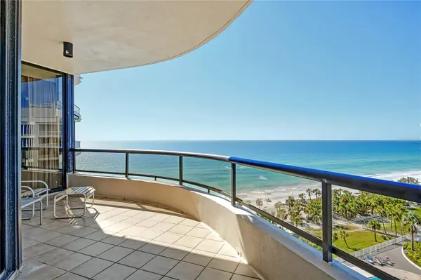 435 L AMBIANCE DR #L807, Longboat Key, FL 34228