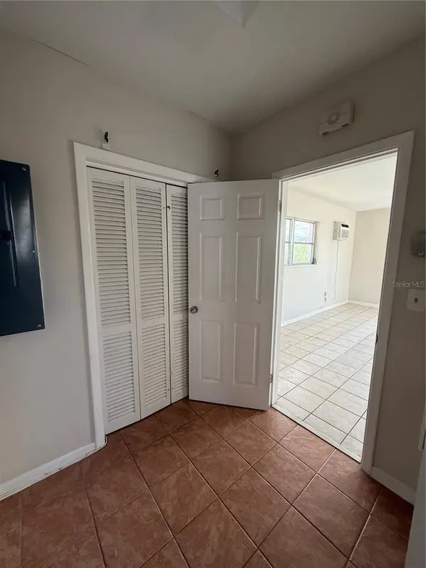 698 UNION ST, Dunedin, FL 34698