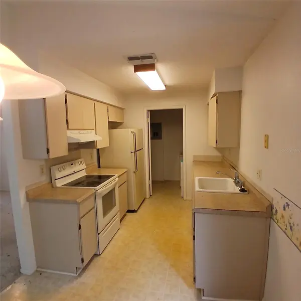 9362 NAKOMA WAY, Weeki Wachee, FL 34613