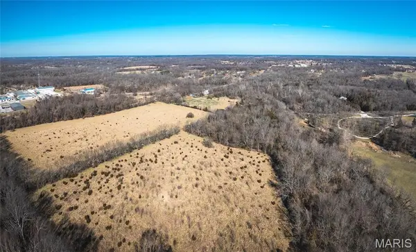 4260 N State Highway H, Springfield, MO 65803