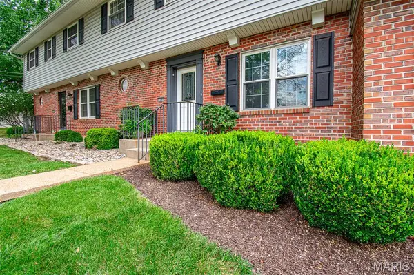 13261 COCHERO DR, Chesterfield, MO 63141