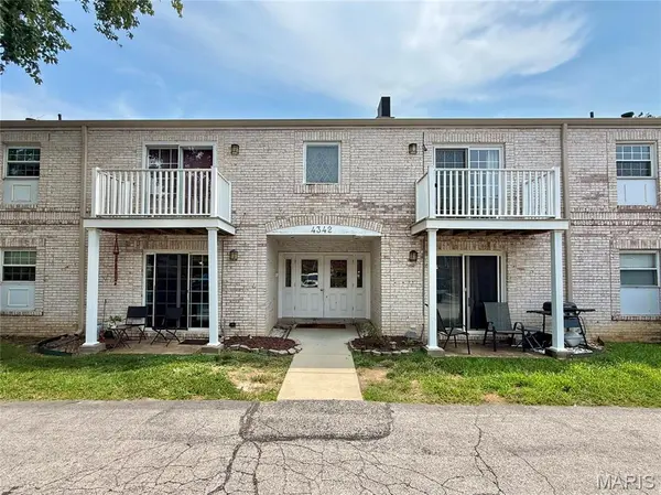 4342 Forest De Ville DR #G, Oakville, MO 63129