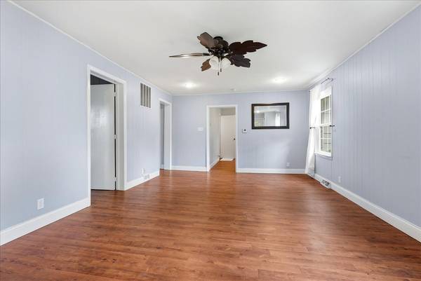 409 N 1st ST, Fairbury, IL 61739