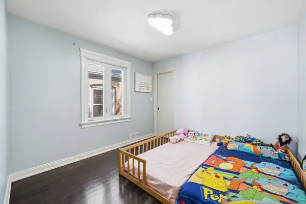 5810 W 64th ST, Chicago, IL 60638