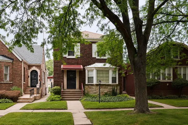 8534 S Vernon AVE, Chicago, IL 60619