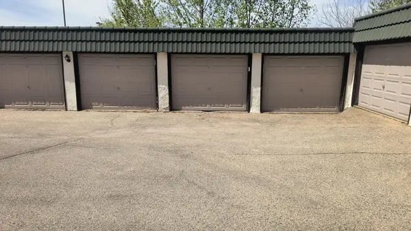 12842 Nicollet AVE #102, Burnsville, MN 55337