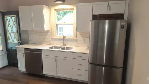 1264 Bush AVE, Saint Paul, MN 55106