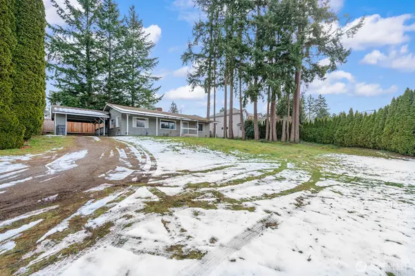 12435 NE 104th ST, Kirkland, WA 98033