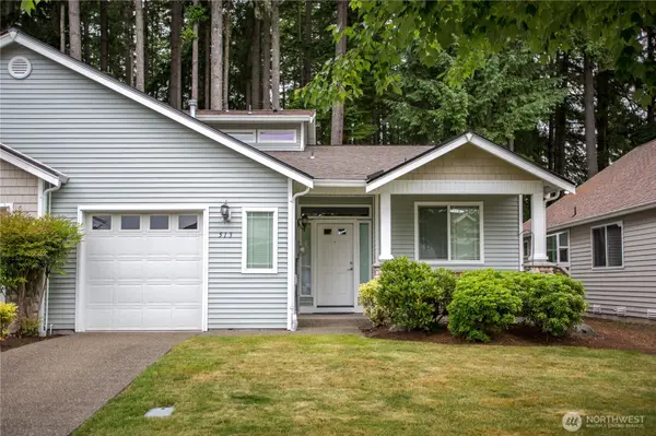 513 Craftsman DR NW, Olympia, WA 98502