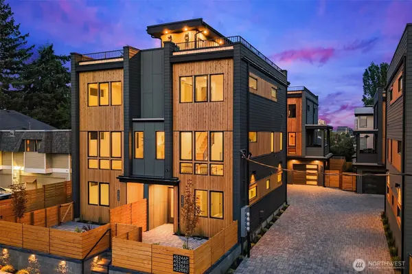 4526 Corliss AVE N #A, Seattle, WA 98103