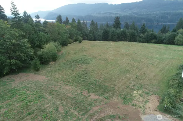 290 Wilkinson RD, Ariel, WA 98603
