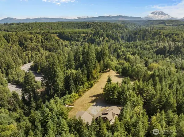 25323 182nd ST E, Orting, WA 98360