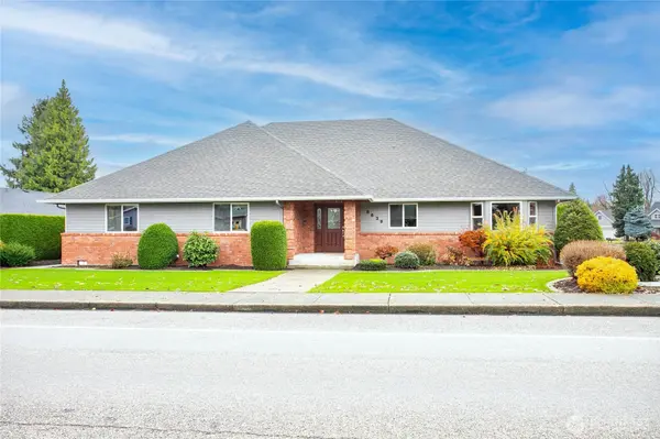 8639 Bender RD, Lynden, WA 98264