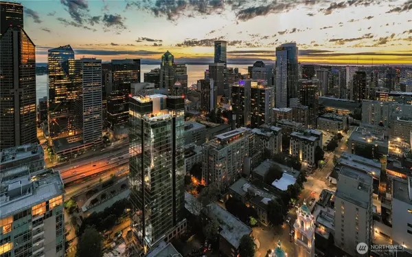 800 Columbia ST #1012, Seattle, WA 98104