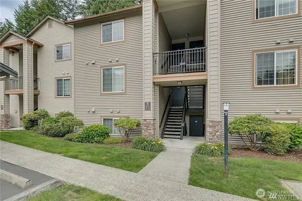 25025 NW Klahanie BLVD,  Sammamish,  WA 98029