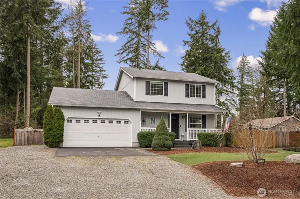 17535 Loop LN SE, Yelm, WA 98597