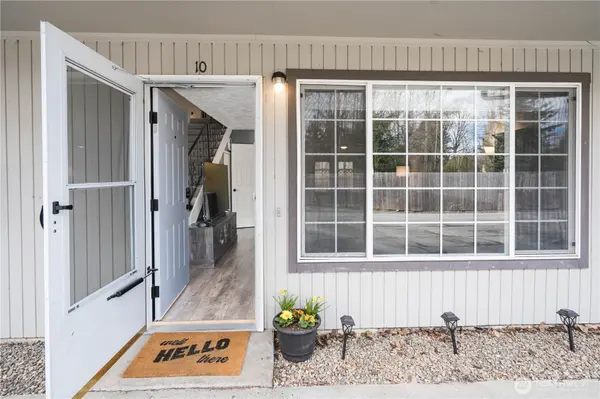 3311 Redwood AVE #10, Bellingham, WA 98225
