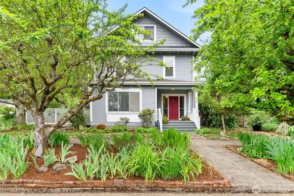 225 17th AVE SE,  Olympia,  WA 98501