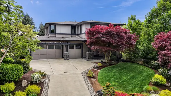 8451 SE 44th ST, Mercer Island, WA 98040