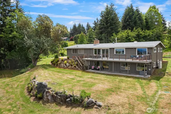 9600 SW 268th ST, Vashon, WA 98070
