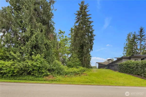 19615 SE 29th ST, Sammamish, WA 98075