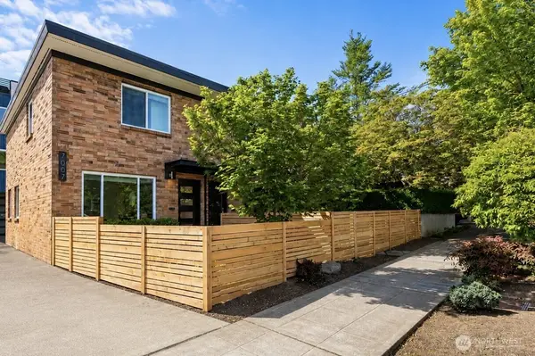 7007 Alonzo AVE NW, Seattle, WA 98117