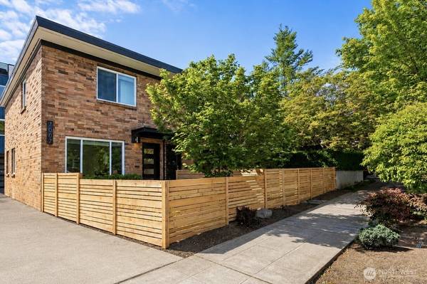 7007 Alonzo AVE NW, Seattle, WA 98117