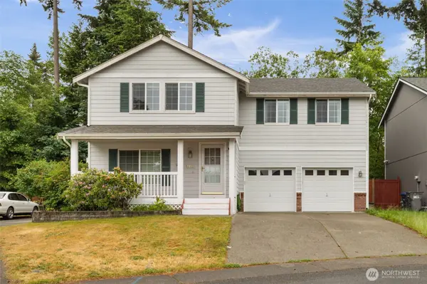 5703 Gateway LN NE,  Bremerton,  WA 98311