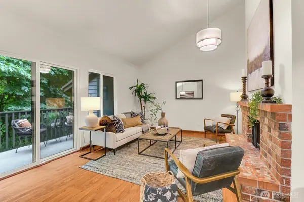 12703 NE 129th CT #H302, Kirkland, WA 98034